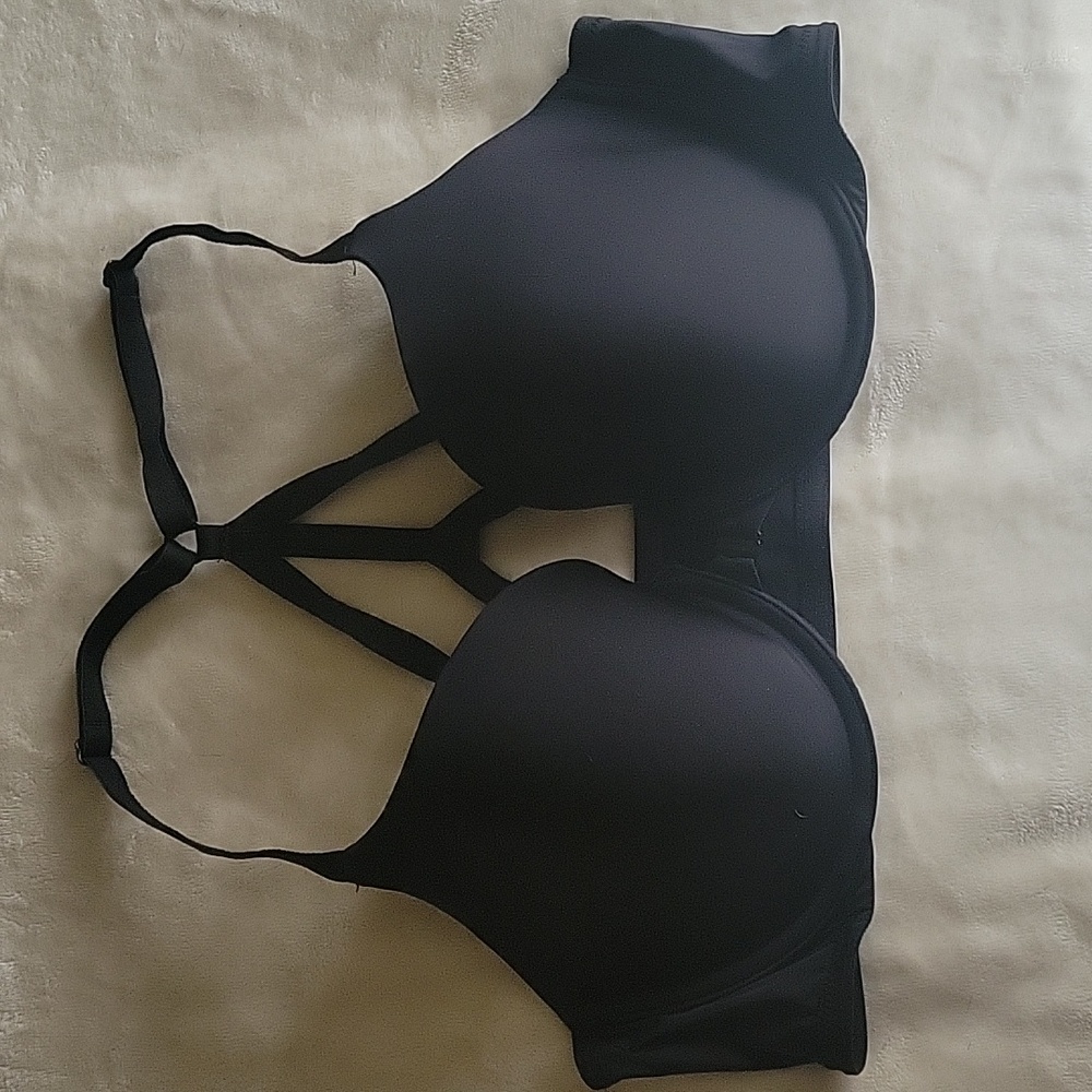 Black Demi bra